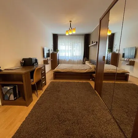 Piata Marasti - 3 Lägenhet Cluj-Napoca